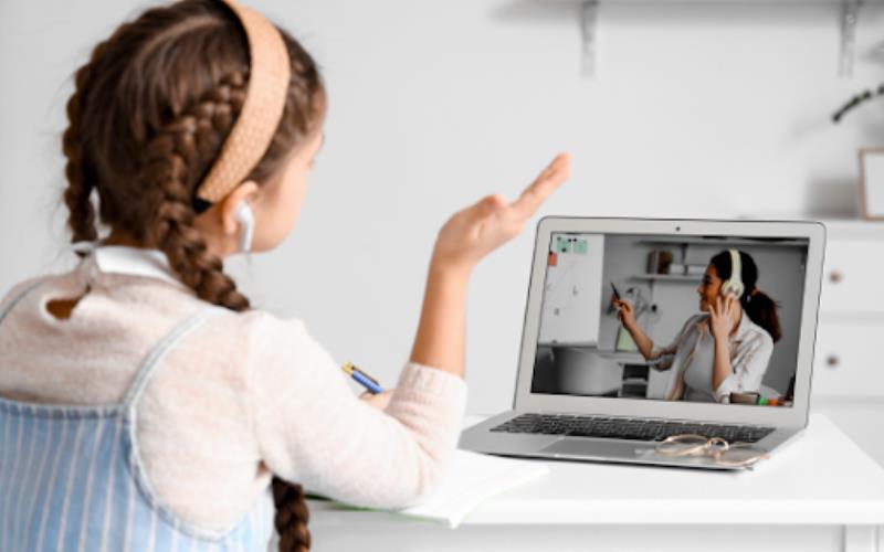 Role of Online Tutors in Boosting Your Confidence in Biology