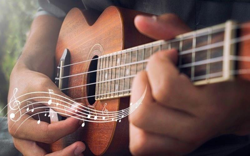 From Beginner to Backyard Performer Fast-Tracking Your Ukulele Skills Online