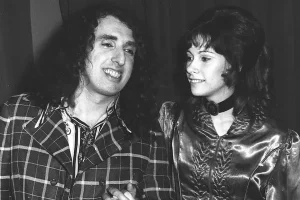 Tiny Tim Wife