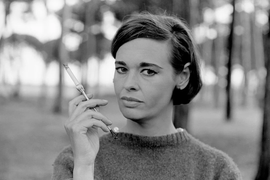 Gloria Vanderbilt Net Worth