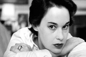 Gloria Vanderbilt Net Worth