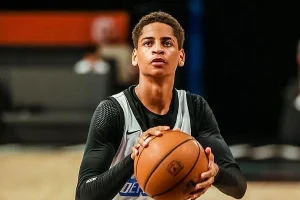 Kiyan Anthony Height