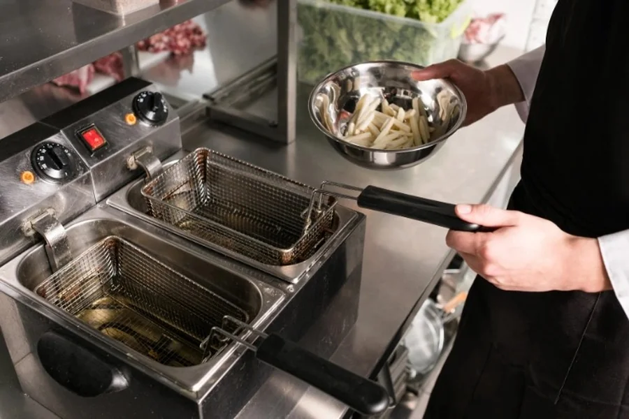Optimizing QSR Kitchen Equipment for Speed and Performance