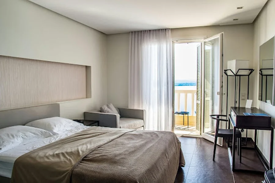 Key Factors Travelers Should Consider When Booking a Premium Rental Stay